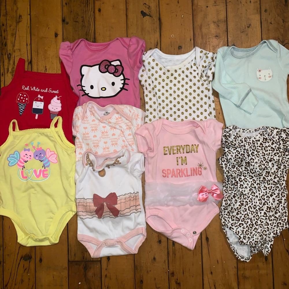 0-3 month girl onesie lot